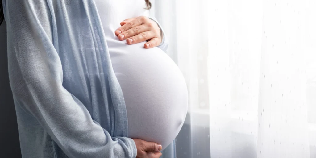 تاثیر مصرف آجیل در بارداری